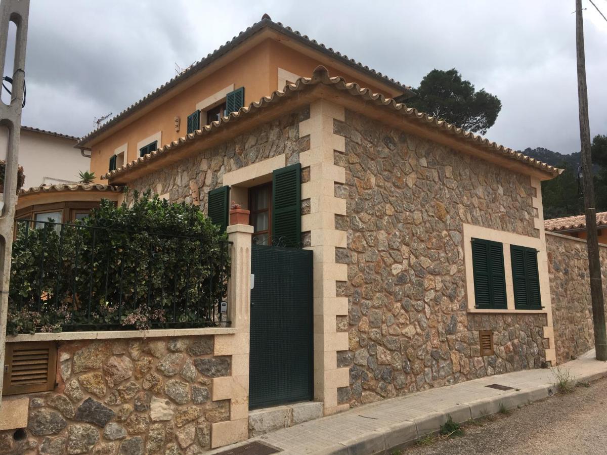 Home in Tramuntana Port des Canonge Bagian luar foto